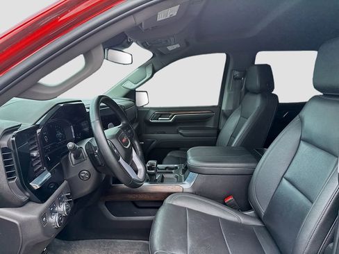 Used 2023 GMC Sierra 1500 SLT AWD/4WD image 11