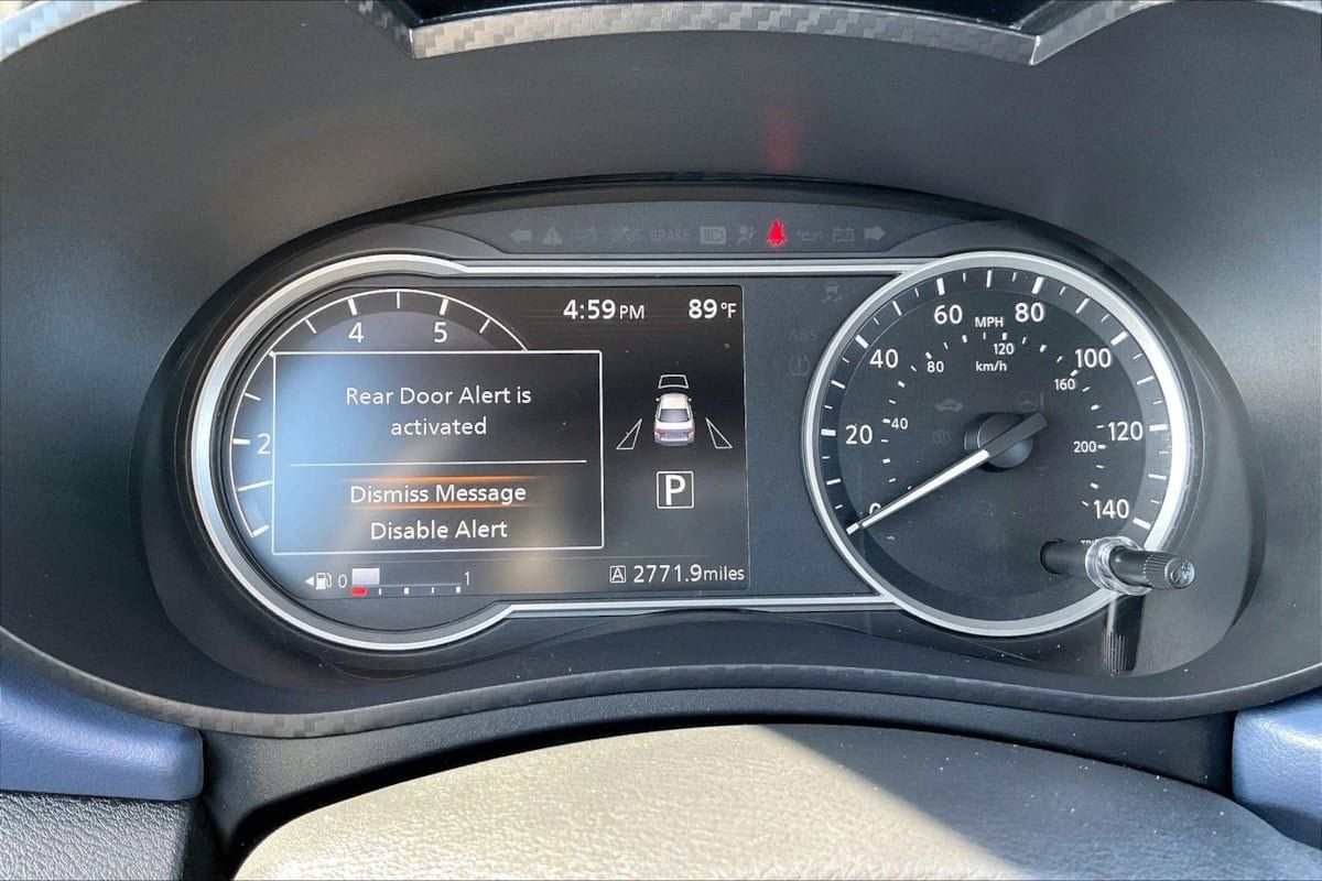 Used 2024 Nissan Versa SV FWD image 18