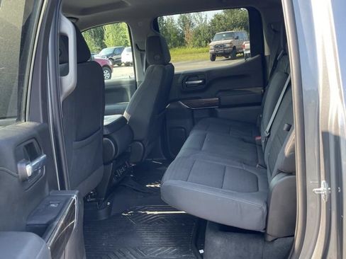 Used 2021 Chevrolet Silverado 1500 RST w/ Z71 Off-Road Package AWD/4WD image 13