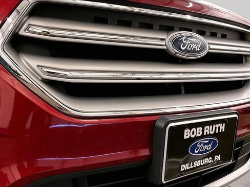Used 2018 Ford Escape SE w/ SE Sync 3 Package FWD image 29