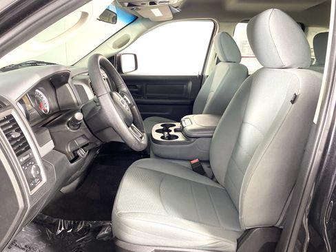 Used 2017 RAM 1500 Express AWD/4WD image 14