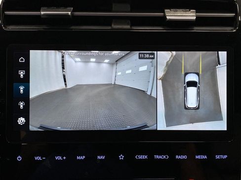 Certified 2024 Hyundai Tucson Limited AWD/4WD image 25