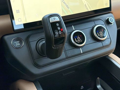 New 2026 Land Rover Defender 110 X-Dynamic SE AWD/4WD image 19