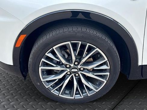 Used 2024 Cadillac XT4 Sport AWD/4WD image 10