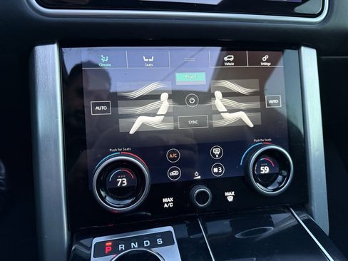 Used 2019 Land Rover Range Rover Long Wheelbase Supercharged image 24