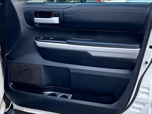 Certified 2021 Toyota Tundra Limited w/ Limited Premium Package AWD/4WD image 22