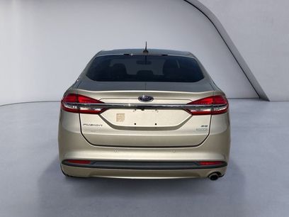 Used 2017 Ford Fusion SE w/ Fusion SE Technology Package