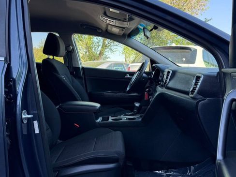 Used 2018 Kia Sportage LX image 45