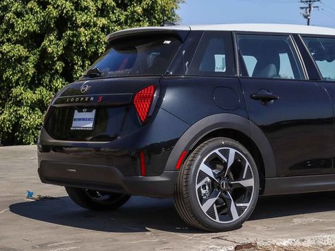 New 2026 MINI Cooper S FWD image 11