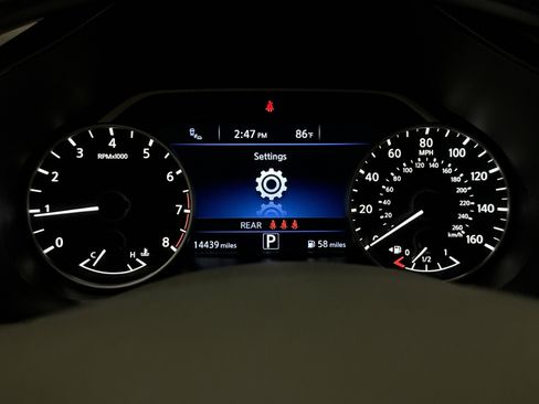 Used 2024 Nissan Murano SV w/ SV Midnight Edition Package AWD/4WD image 13
