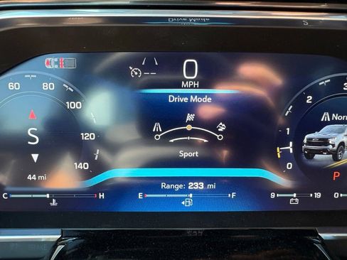 New 2026 Chevrolet Silverado 1500 LT Trail Boss w/ LT Trail Boss Premium Package AWD/4WD image 24
