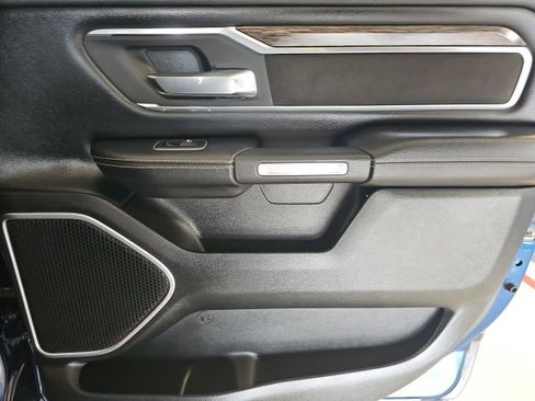 Used 2020 RAM 1500 Laramie image 44