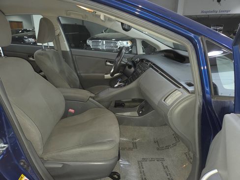 Used 2010 Toyota Prius FWD image 30