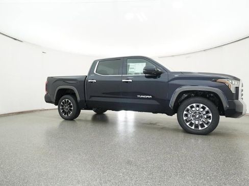 New 2026 Toyota Tundra Limited AWD/4WD image 28
