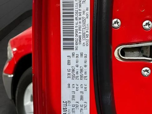 Used 2020 RAM 1500 Classic SLT RWD image 26