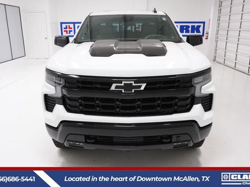 New 2026 Chevrolet Silverado 1500 LT Trail Boss w/ Convenience Package II image 2