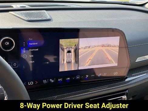 New 2026 Chevrolet Traverse High Country image 11