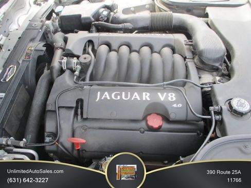 Used 2001 Jaguar XJ8 RWD image 13