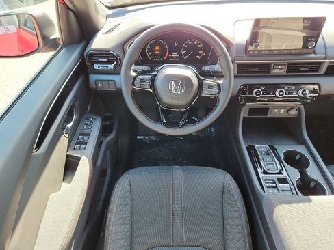 New 2025 Honda Pilot Sport image 8