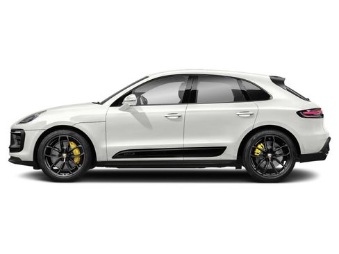 Used 2022 Porsche Macan GTS image 2