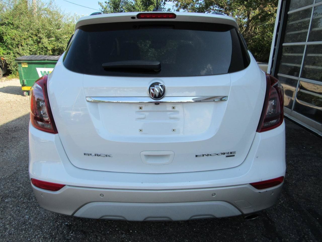 Used 2018 Buick Encore Premium w/ Experience Buick Package AWD/4WD image 6