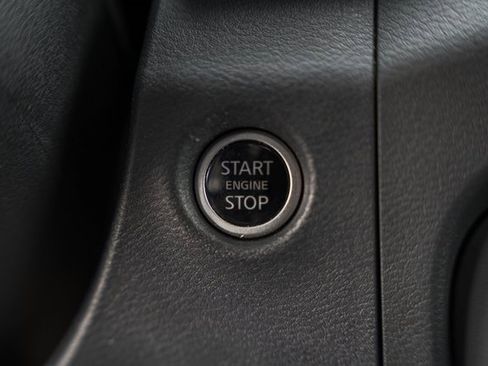 Used 2023 Nissan Frontier SV w/ Technology Package image 27