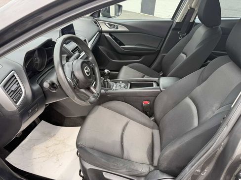Used 2017 MAZDA MAZDA3 Sport image 10