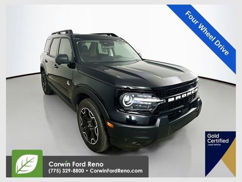 Used 2025 Ford Bronco Sport Outer Banks w/ Outer Banks Tech Package+ AWD/4WD image 1