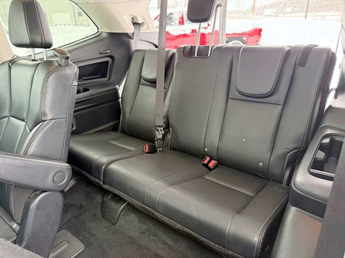 Used 2023 Subaru Ascent Limited image 19