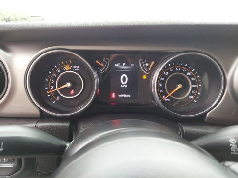 Used 2020 Jeep Wrangler Sport AWD/4WD image 19