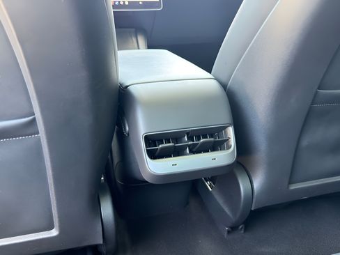 Used 2023 Tesla Model 3 Standard Range RWD image 24