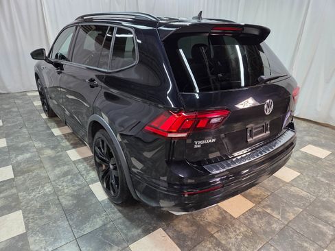 Used 2021 Volkswagen Tiguan SE R-Line image 6
