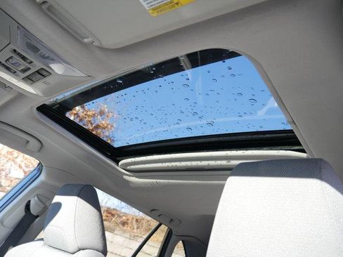 Used 2022 Toyota RAV4 XLE w/ Convenience Package AWD/4WD image 15