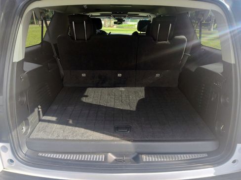 Used 2018 Cadillac Escalade ESV Premium Luxury AWD/4WD image 53