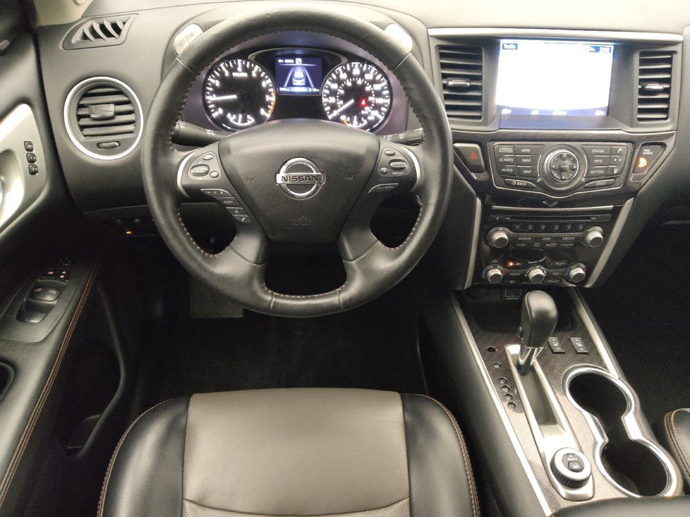 Used 2019 Nissan Pathfinder SL AWD/4WD image 22
