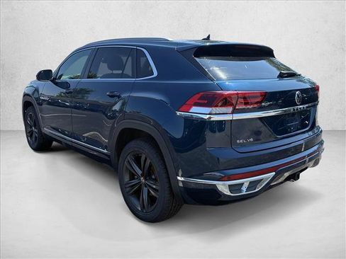 Used 2022 Volkswagen Atlas Cross Sport SEL R-Line AWD/4WD image 9