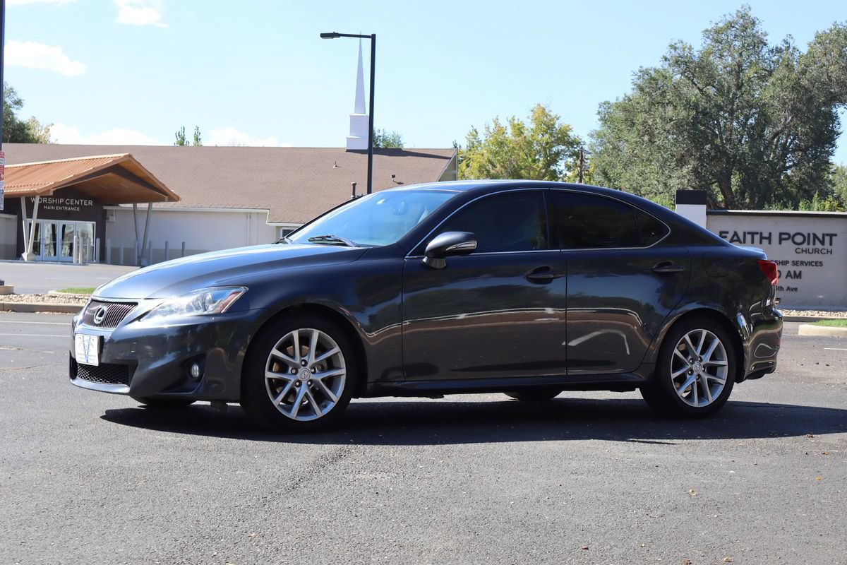 Used 2011 Lexus IS 250 w/ Premium Pkg Value Edition RWD image 11