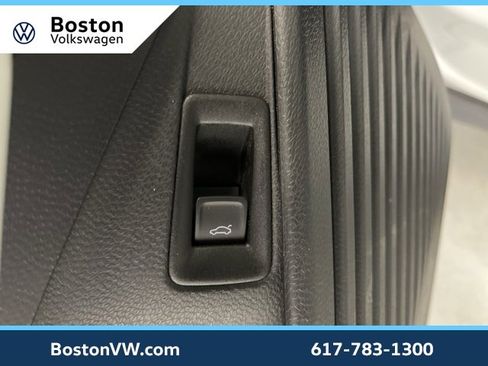 Certified 2021 Volkswagen ID.4 1st Edition image 27