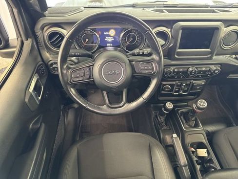 Used 2021 Jeep Wrangler Unlimited Sport AWD/4WD image 14