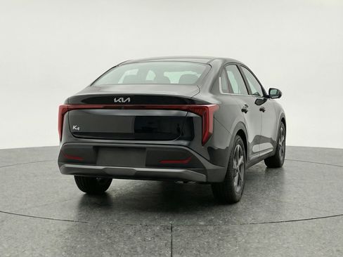 Used 2025 Kia K4 FWD image 7