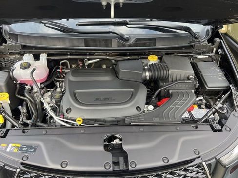 New 2026 Chrysler Pacifica Select image 28