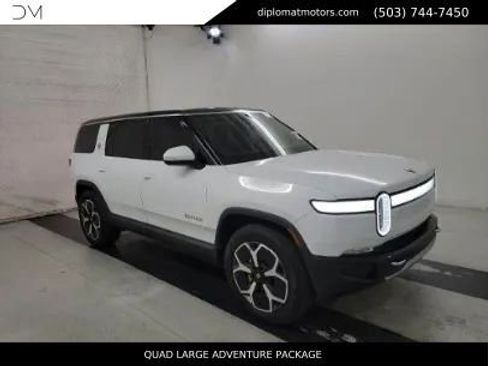 Used 2024 Rivian R1S Adventure AWD/4WD image 3