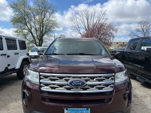 Used 2018 Ford Explorer XLT w/ Equipment Group 202A image 15