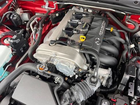Used 2019 MAZDA MX-5 Miata Grand Touring RWD image 29