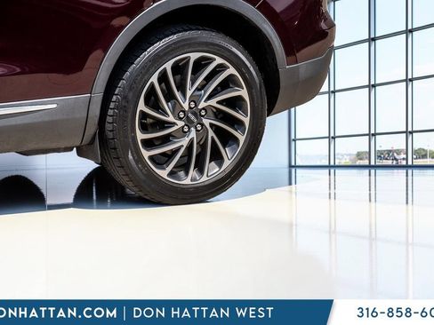 Used 2020 Lincoln Nautilus Reserve AWD/4WD image 34