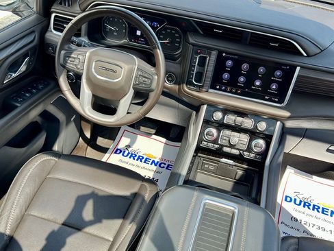 Used 2021 GMC Yukon Denali w/ Denali Premium Package image 20