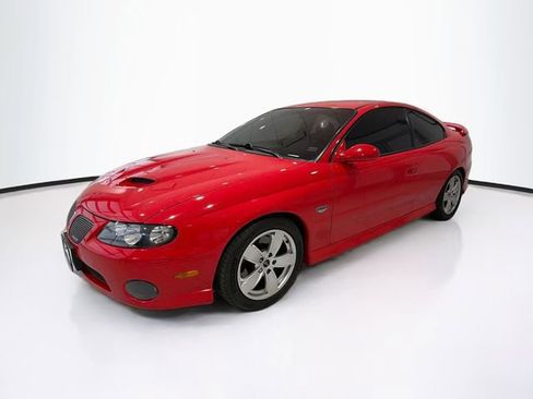 Used 2006 Pontiac GTO Base image 3