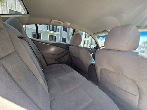 Used 2012 Nissan Altima 2.5 S FWD image 40