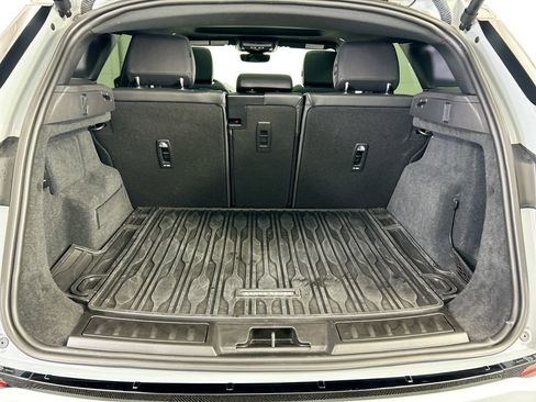 Certified 2025 Land Rover Range Rover Evoque S image 27