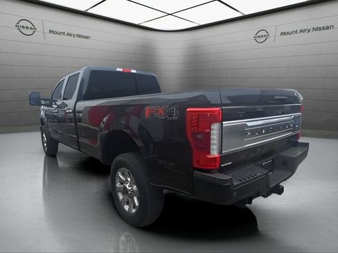 Used 2017 Ford F250 Platinum w/ FX4 Off-Road Package image 6